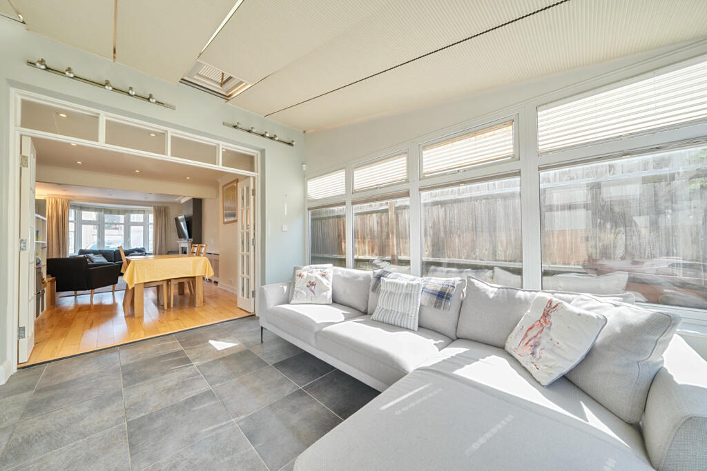 1340127-12-6899ce...