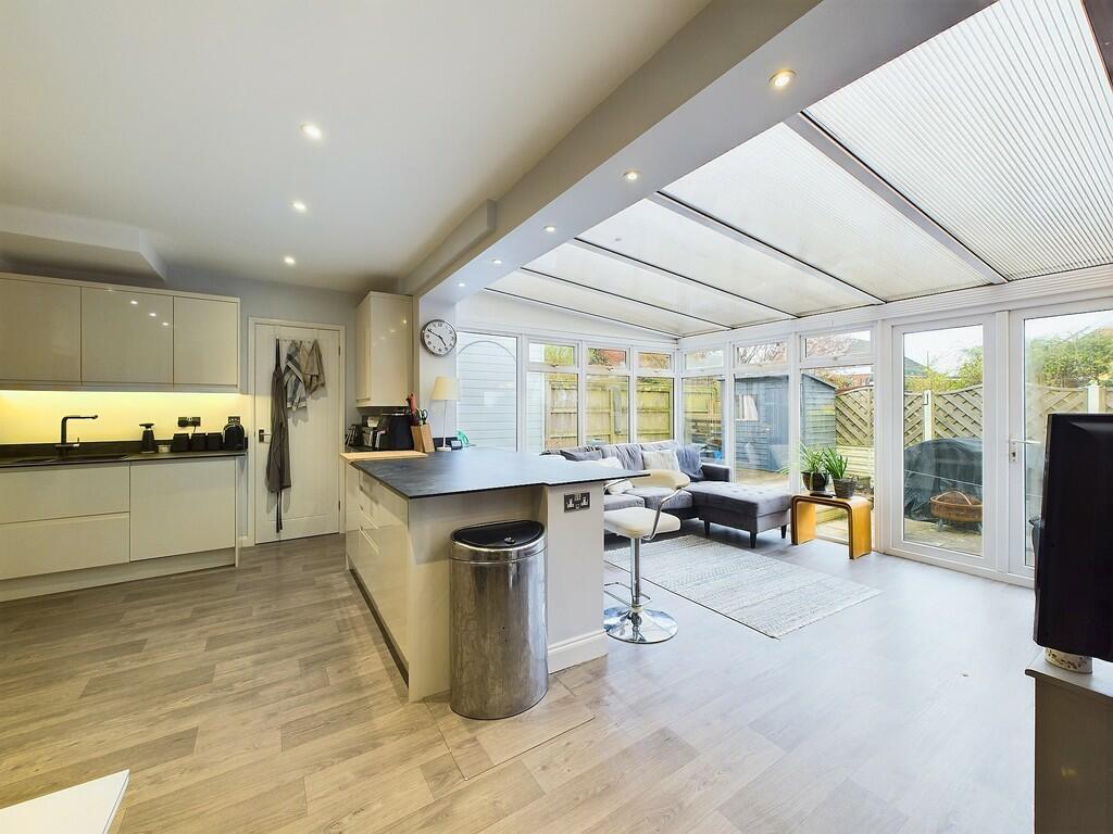 CAM03525G0-PR0027...