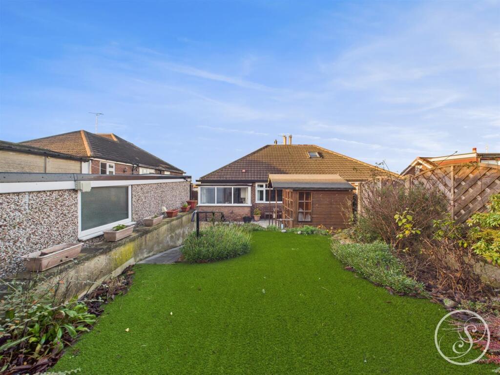 Lulworth Avenue, Leeds