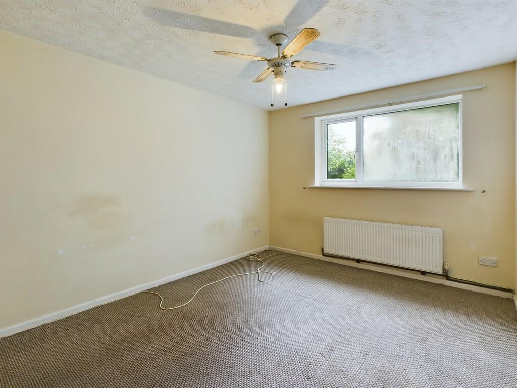 CAM03974G0-PR0022...