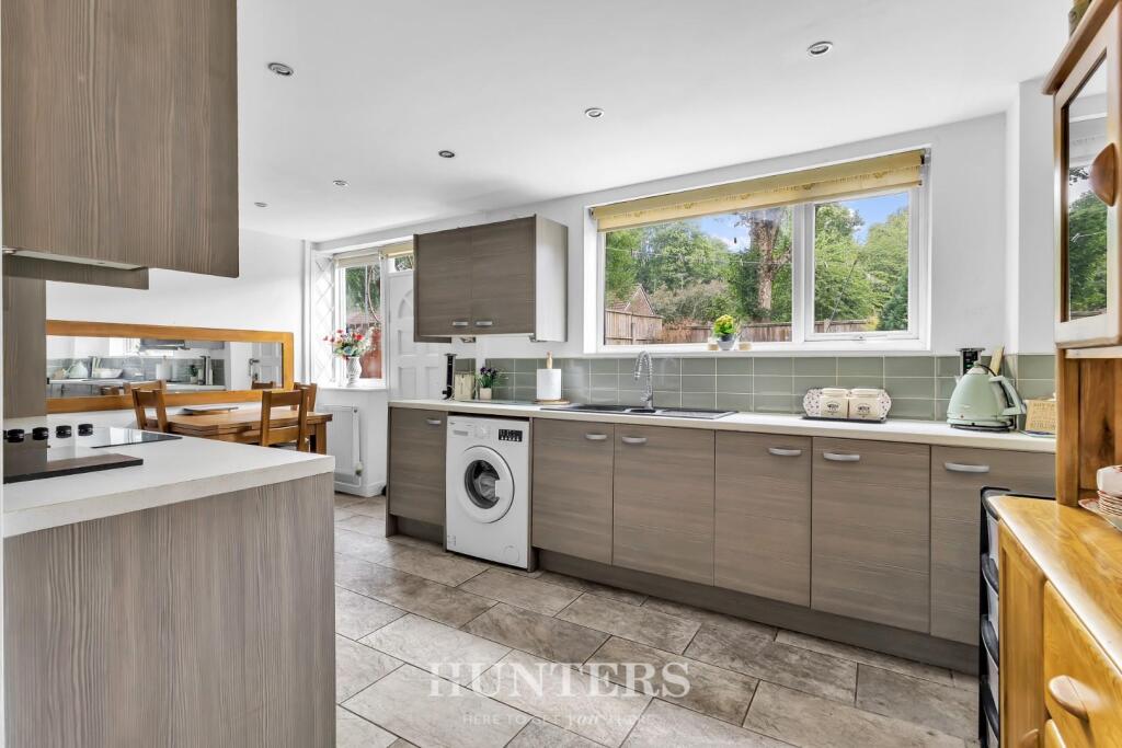 Croft Gates Road (1).jpg