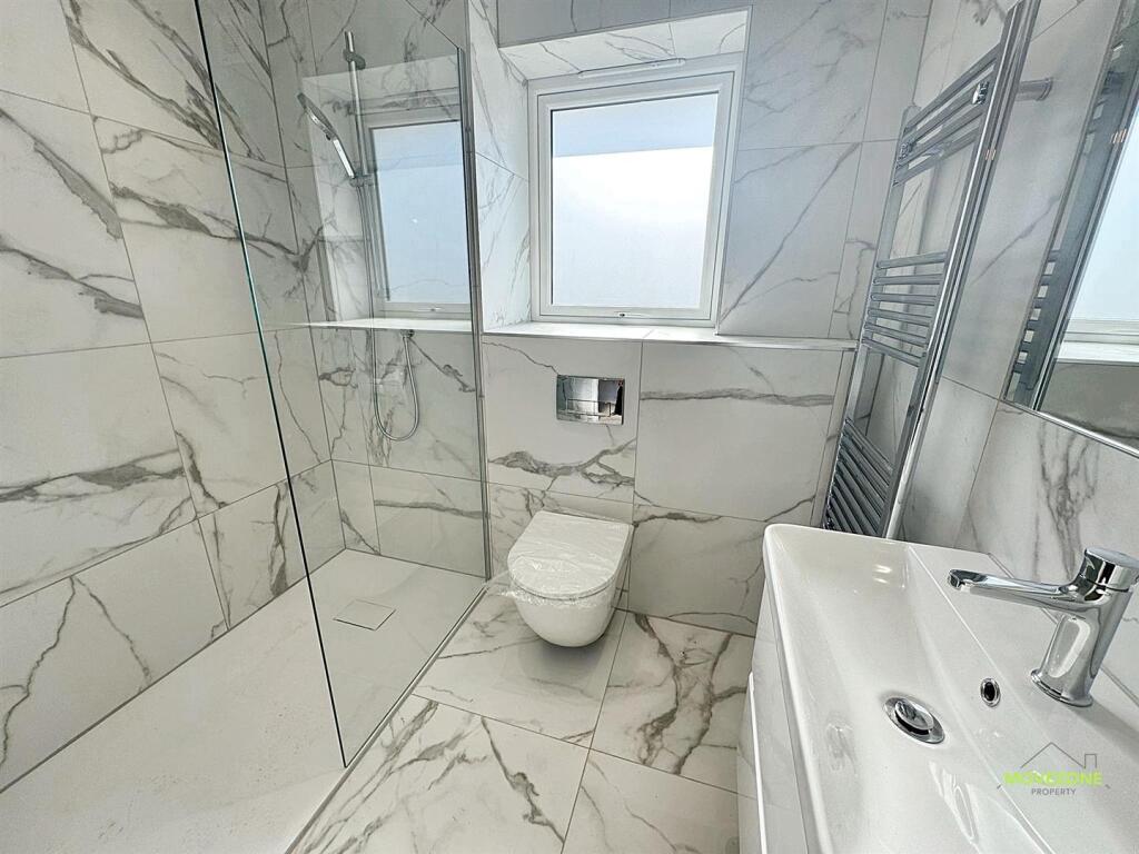 PHOTO-2025-08-22-11-26-40 3.jpg