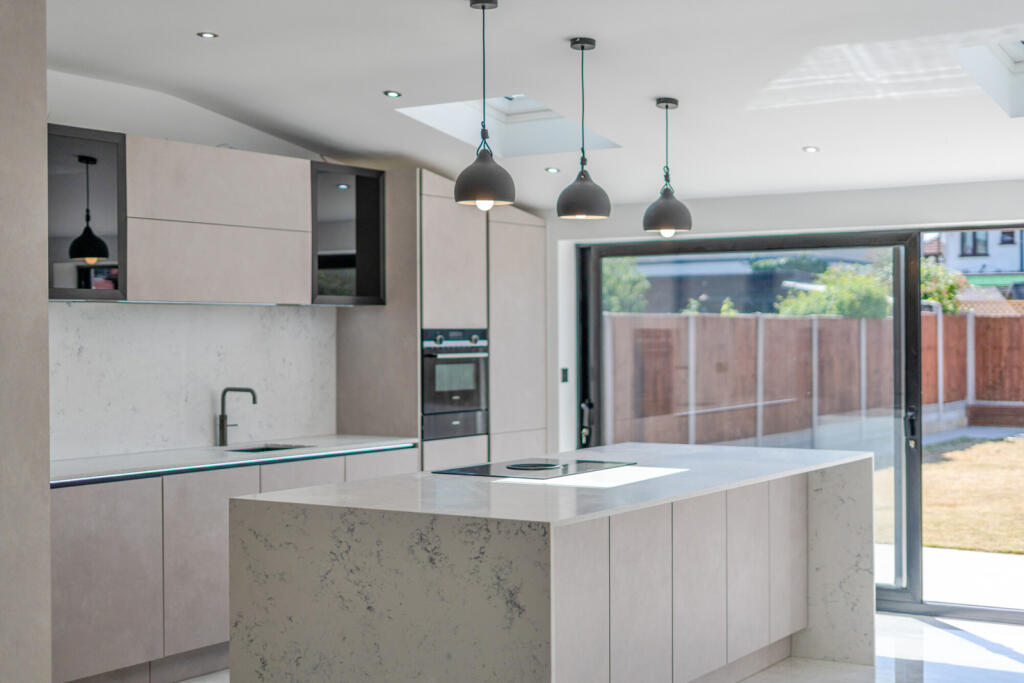 Kitchen/ Dining