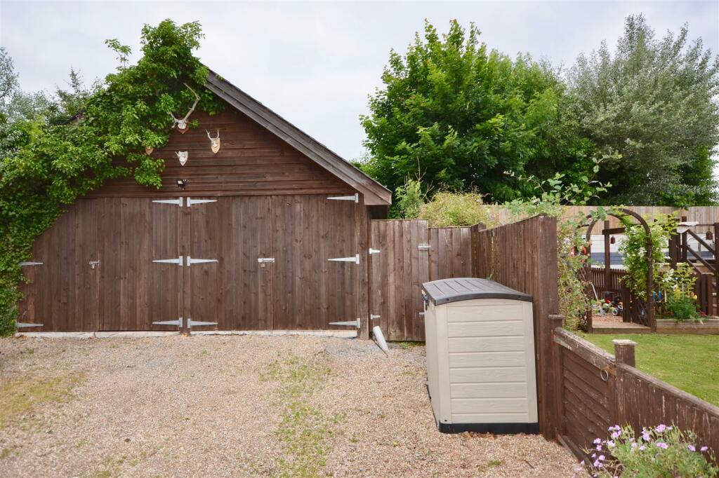 Double Garage
