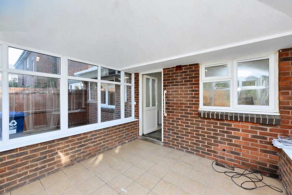 42 The Crescent, St Ives, Cambridgeshire, PE27 6TA