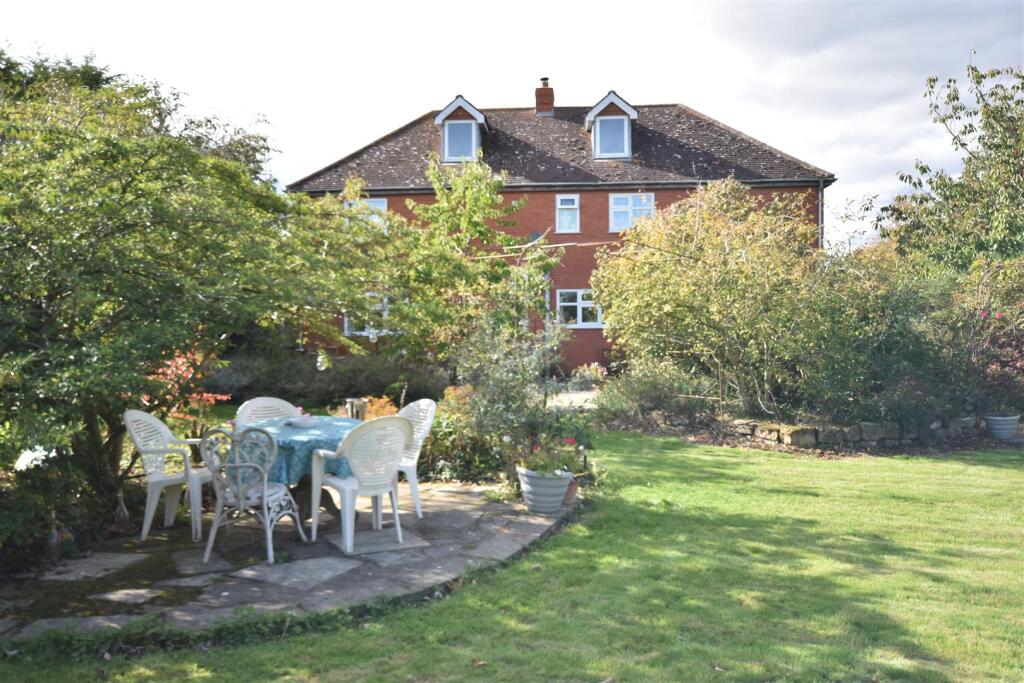 Garden 3.JPG