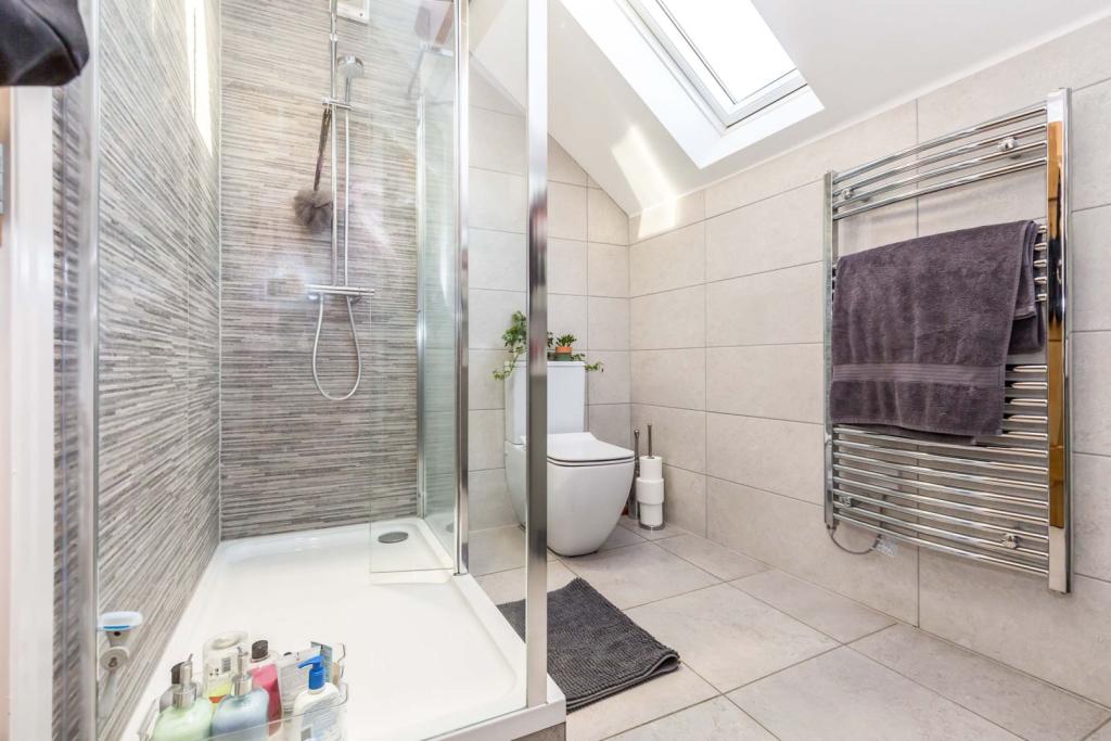 En-suite Two