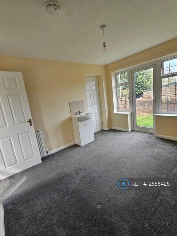 Ground Floor - Bedroom 2