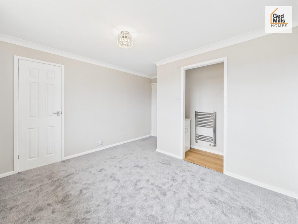 CAM04261G0-PR0094...