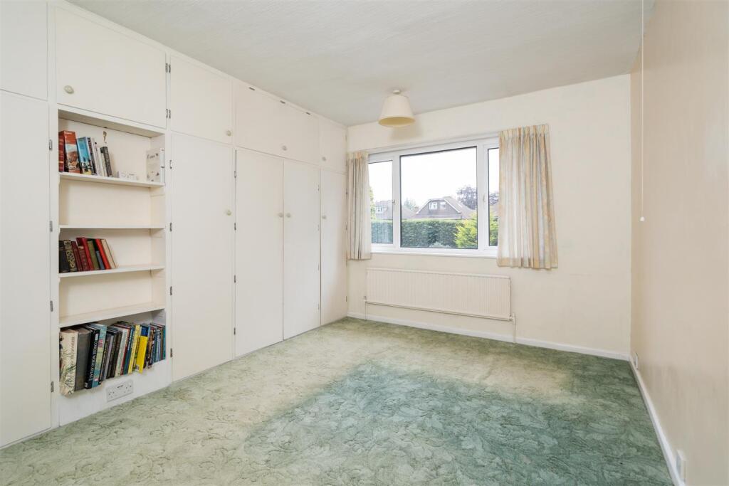 38 Ravenscroft Road_12.jpg