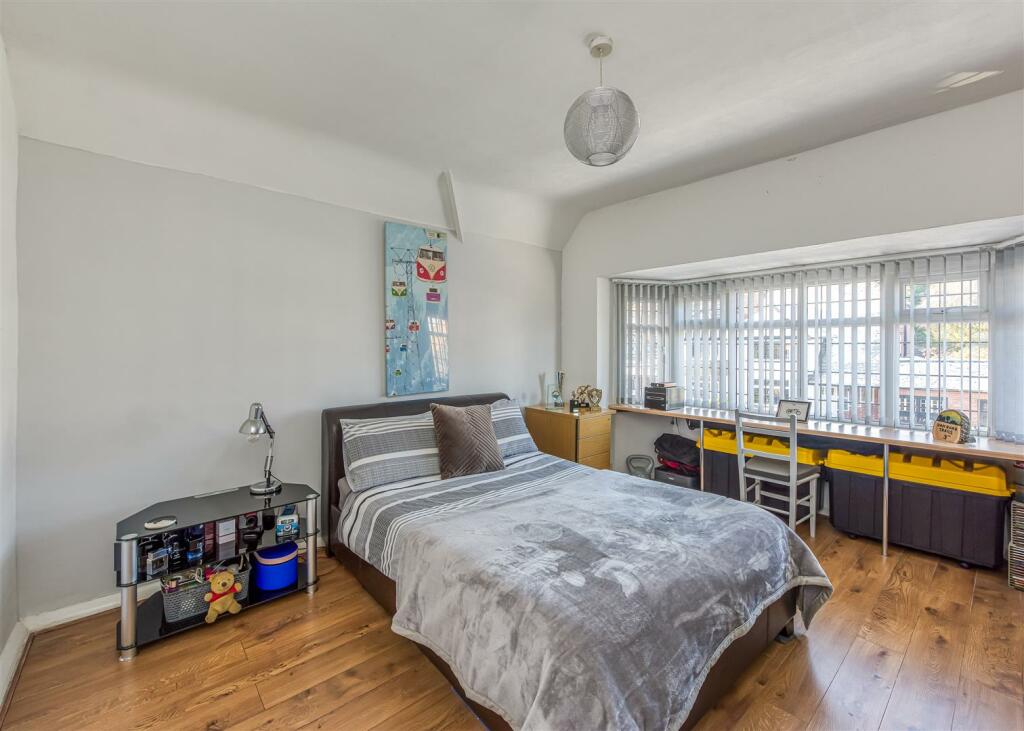 44 Gervase Drive-Bedroom 2 B.jpg