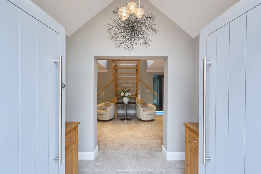 23 Worlington Roa...