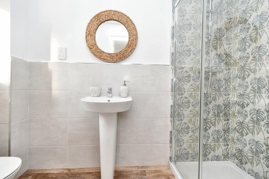 Show Home Image