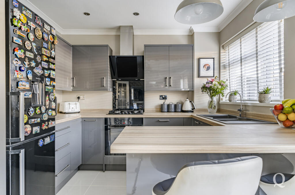 5819377c-10b2-49b...