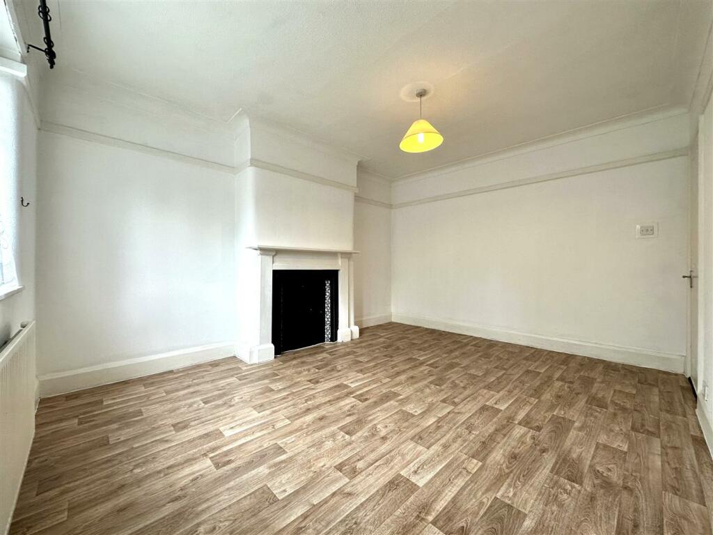 Bedroom 2 Aspect 2