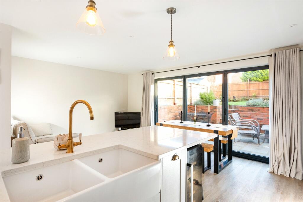Kitchen/Breakfast