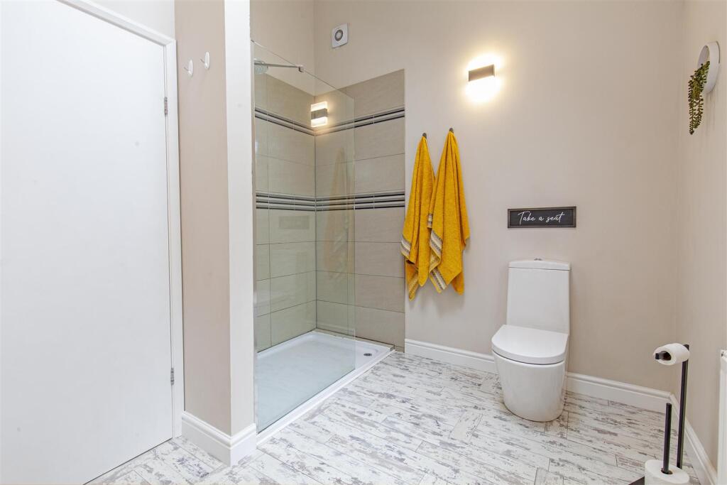 En-suite Shower Room