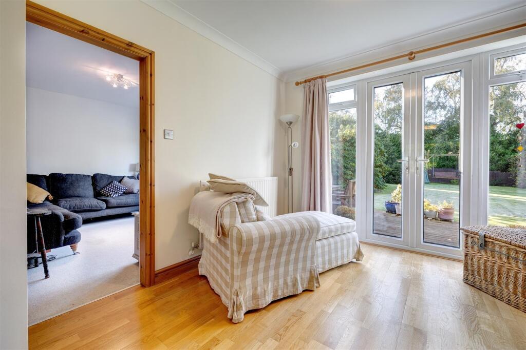 8 Willesley Close, Ashby