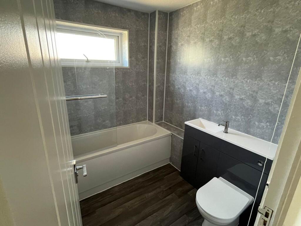 duffryn bathroom