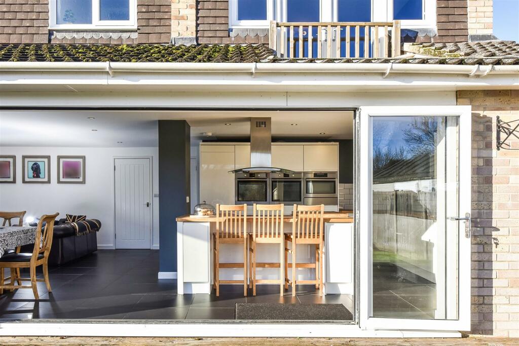 Kitchen/Diner/Family Room