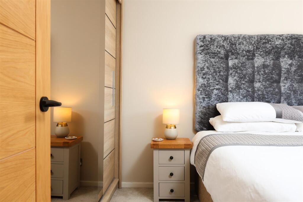 29 Naisholt Road 21.JPG