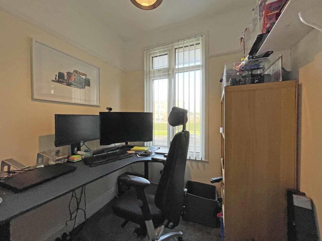 Fort Austin Avenue 28 Bed 4.jpg