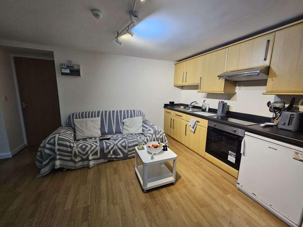 Flat_9_2_Harcourt_Road