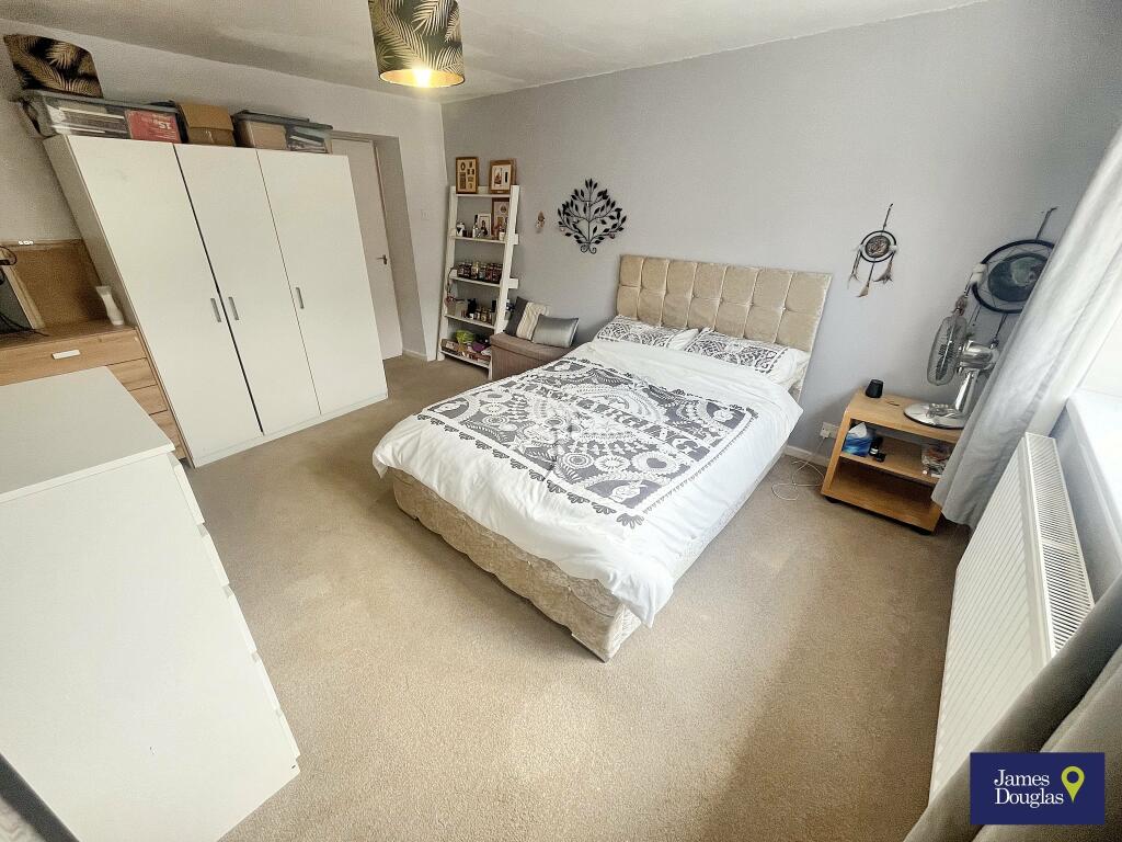 Bed12 (1)
