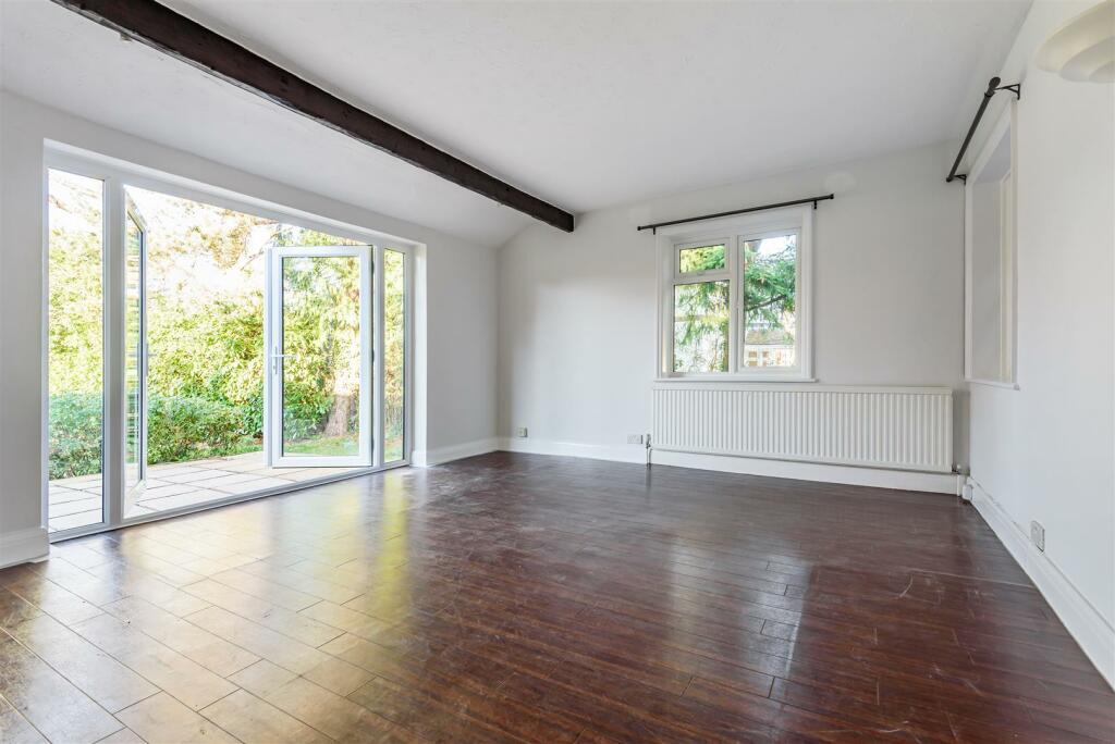 Dining Room - Cedar Cottage.jpg