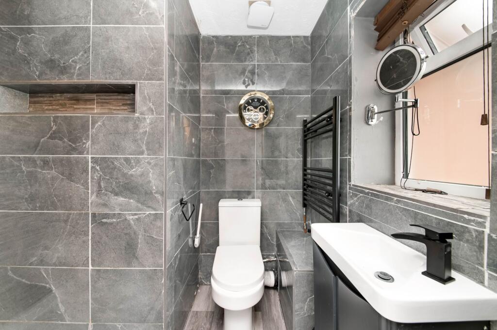 BEDROOM TWO EN-SUITE SHOWER ROOM