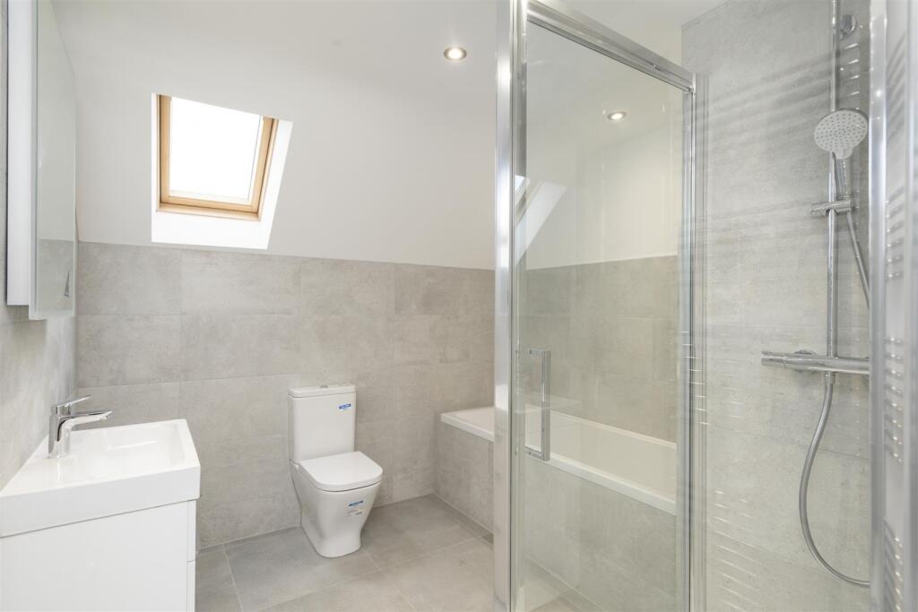 Barn 2, Fallon Court_21.jpg