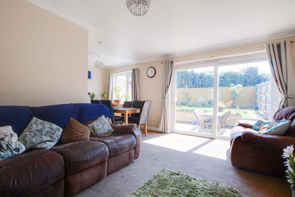 L Shaped Lounge Dining Room