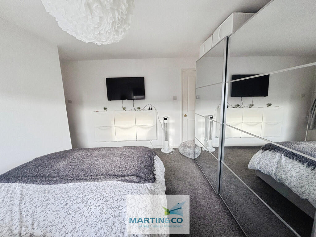 83e7aa32--4644-B7...