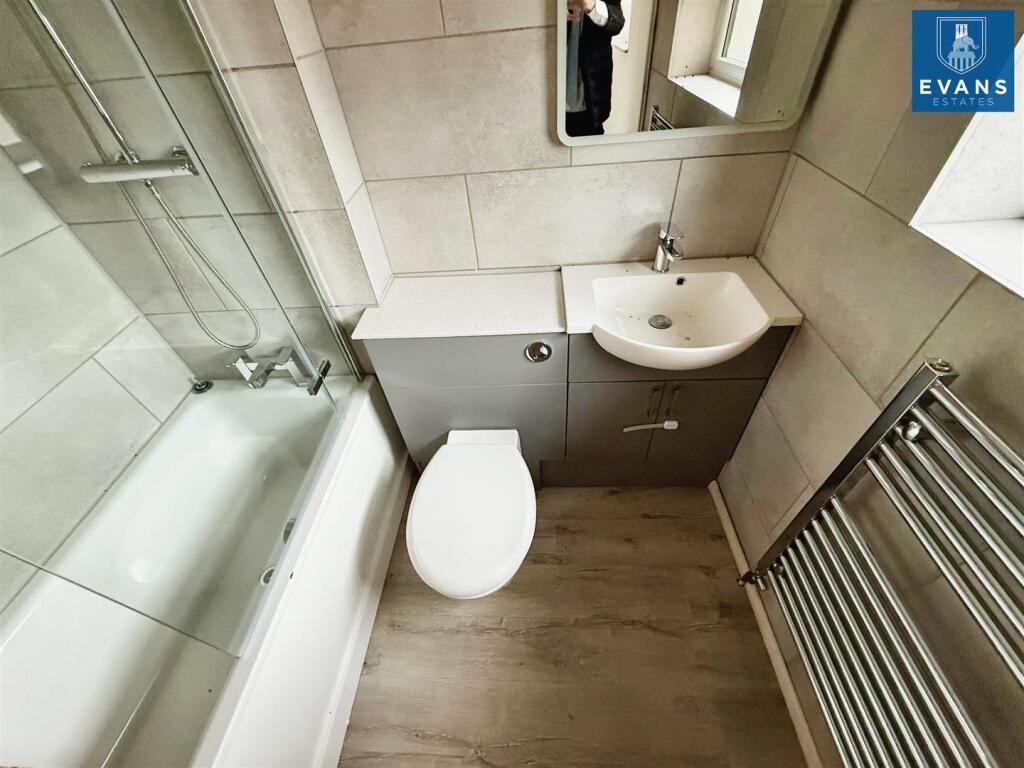 Refitted Family Bathroom