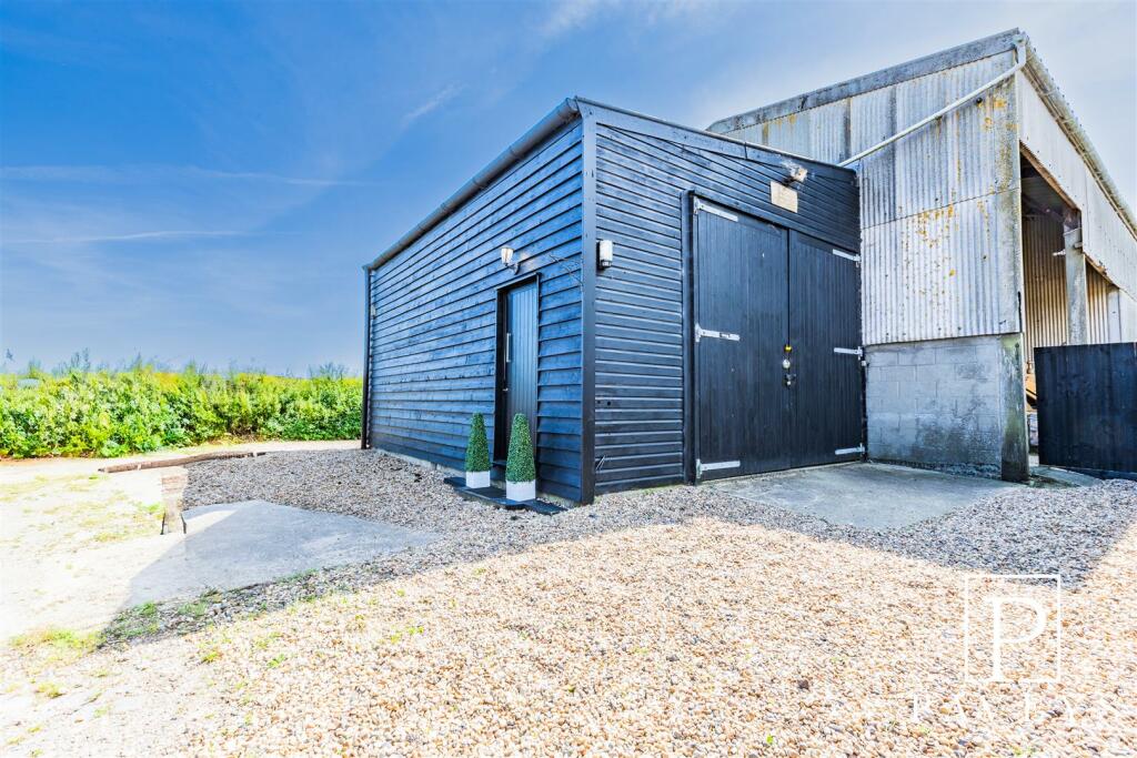 OUTBUILDING