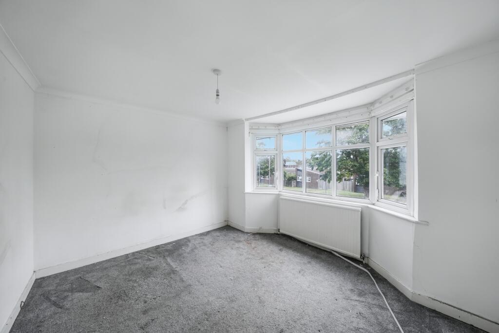 26 Wolf Lane, Windsor, SL4 4HY