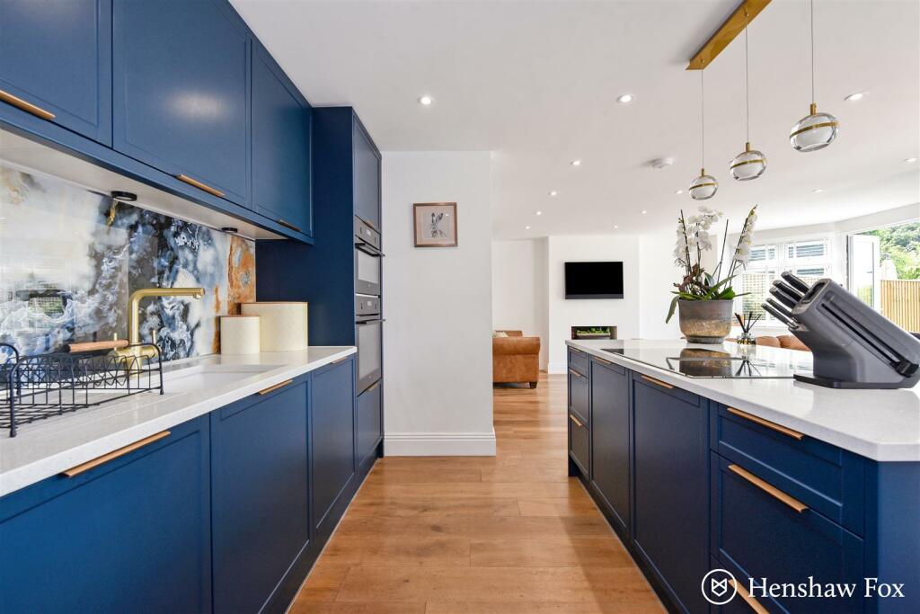 sketch_Ph18_5362259 - Copy.jpg