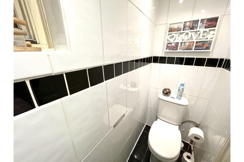 Downstairs Bathroom