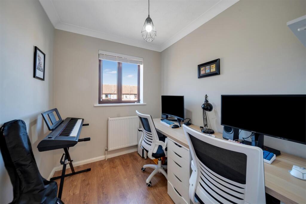 27 Coopers Way-25.jpg