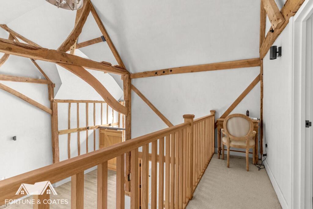 HighBarn_22.jpg