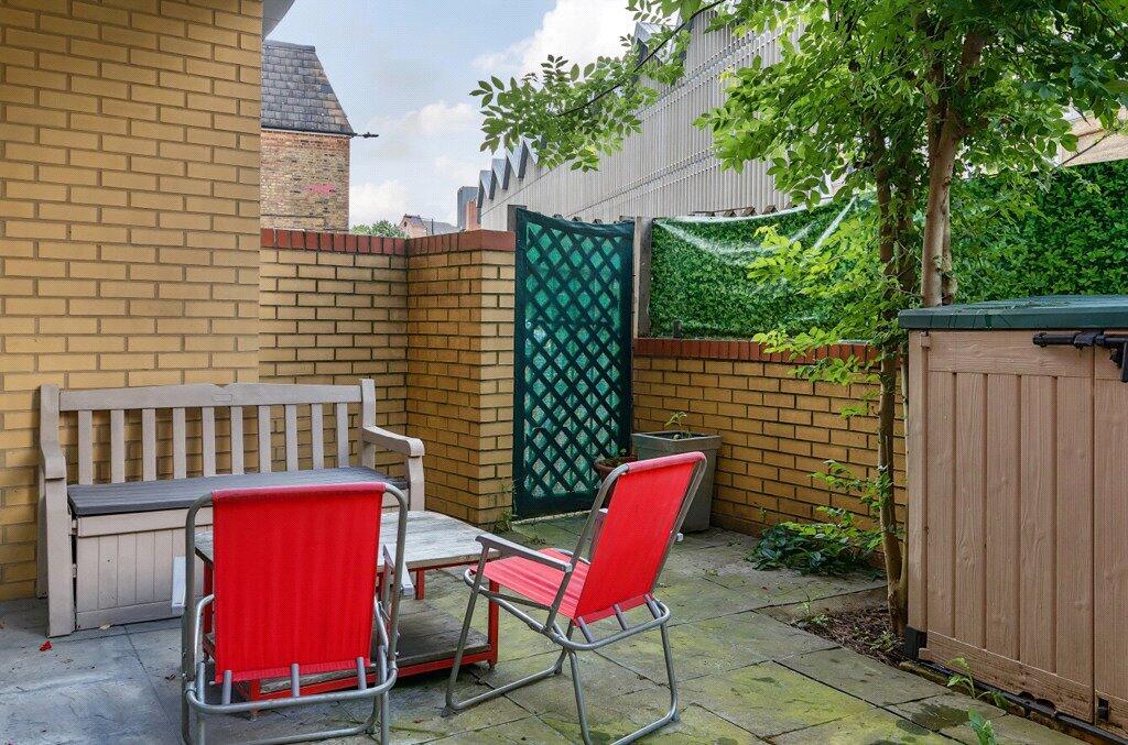 1135702   (12).jp...