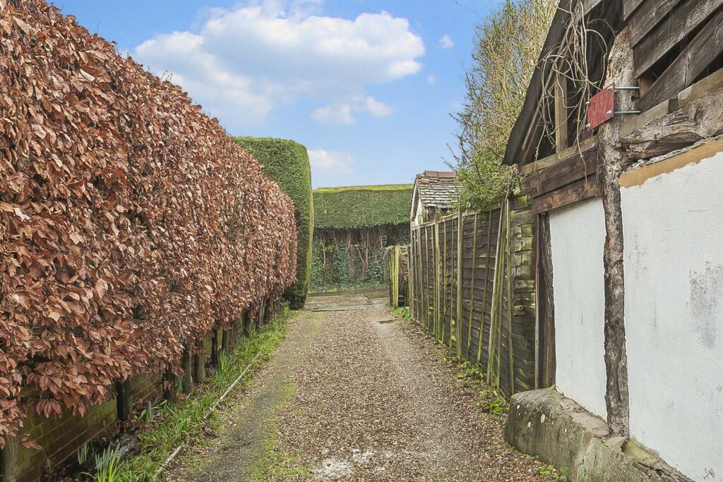 Private Access Road 
