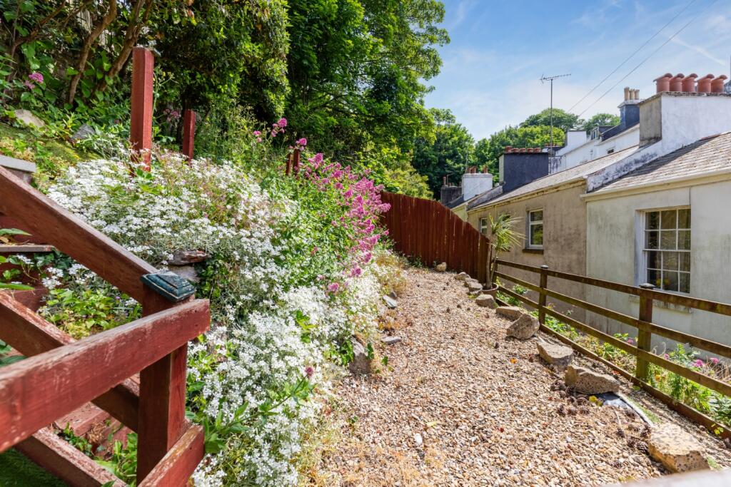 A07 - Lower Erith Road, The Cottage, Torquay - 250