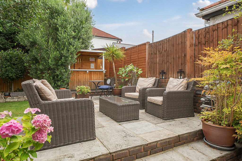 1326622-5-6880c93...