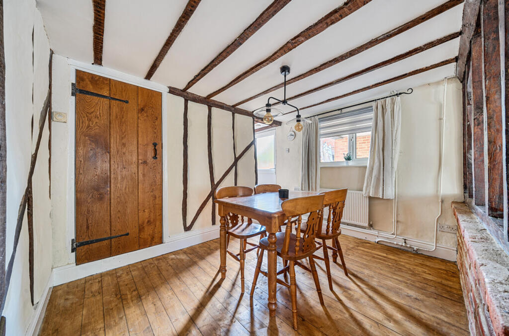 1294652-17-682704...