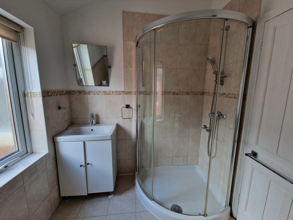 Upstairs bathroom