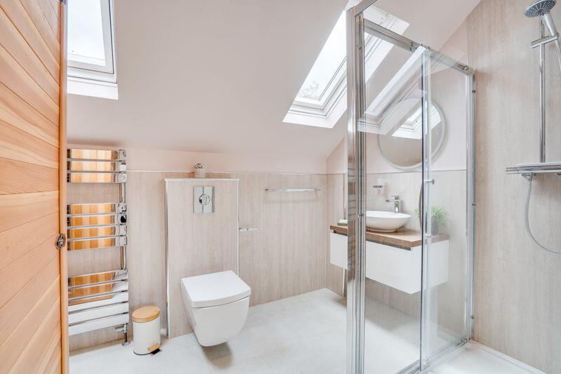 Master En-suite