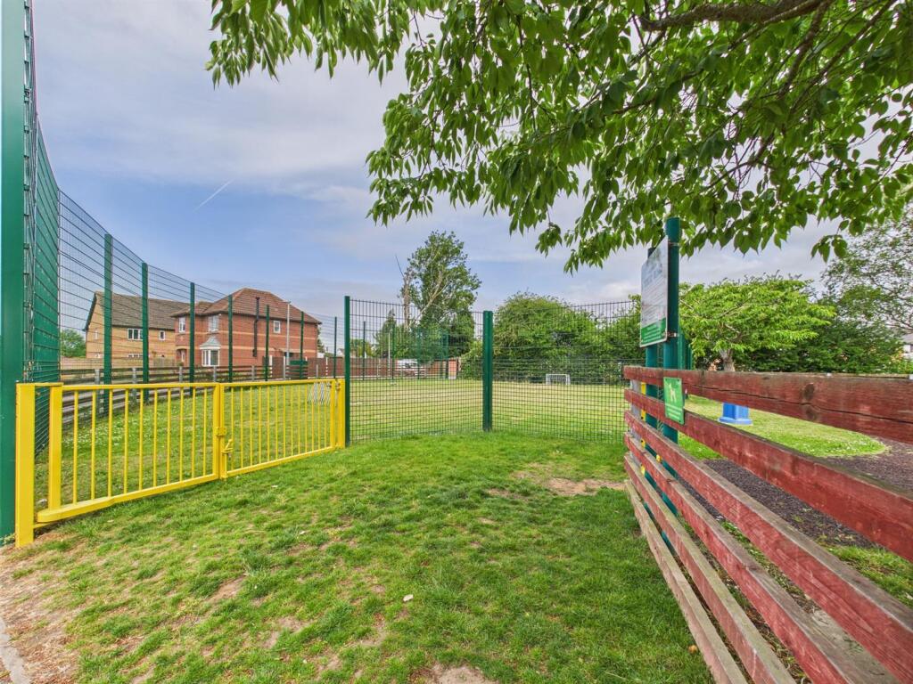 PARK 2.jpg