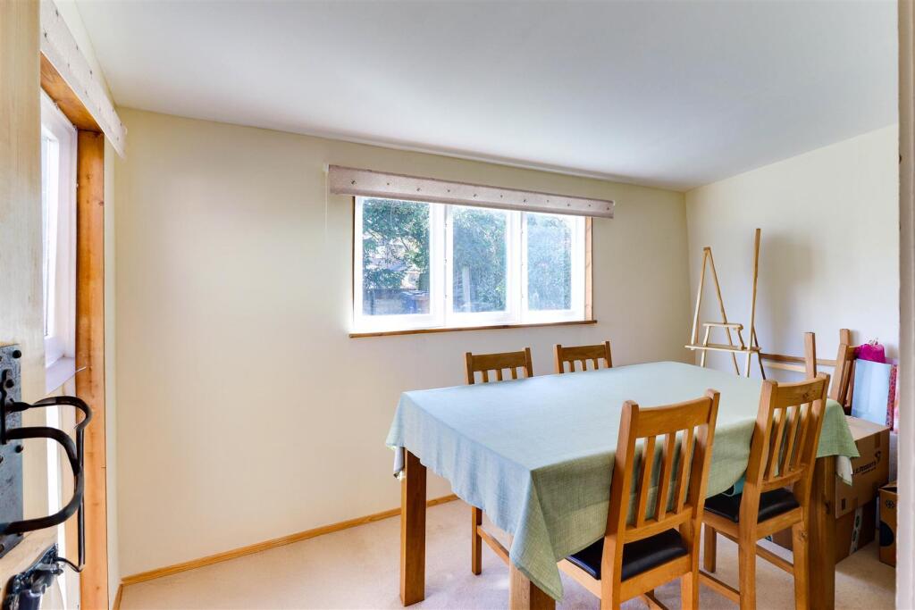 20. Dining 1.1-Edit.jpg