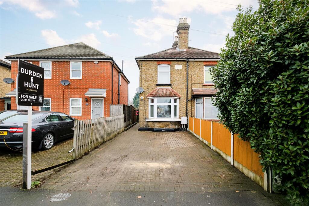 Brentwood Road